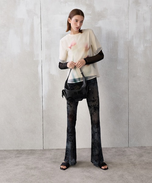 CHARLES & KEITH（チャールズ & キース）の「Bessie ベッシー サイドポケット ホーボーバッグ（ショルダーバッグ・レディース・ダークブラウン系3/スミクロ/クリーム・S）」の15枚目の写真