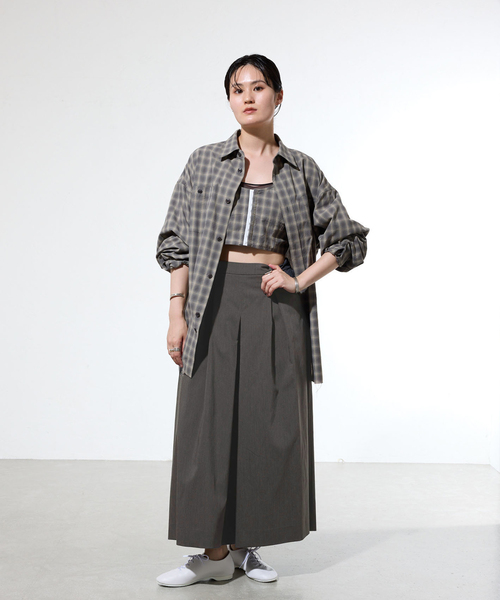 IENA(イエナ)の「《一部店舗限定》ウォッシャブルタックキュロットパンツ(その他パンツ・レディース・チャコールグレー/ブラック・36/38)」の10枚目の写真