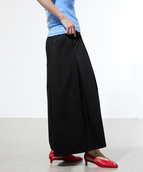 IENA(イエナ)の「《一部店舗限定》ウォッシャブルタックキュロットパンツ(その他パンツ・レディース・チャコールグレー/ブラック・36/38)」の14枚目の写真
