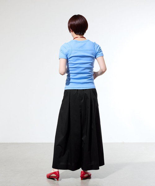 IENA(イエナ)の「《一部店舗限定》ウォッシャブルタックキュロットパンツ(その他パンツ・レディース・チャコールグレー/ブラック・36/38)」の17枚目の写真