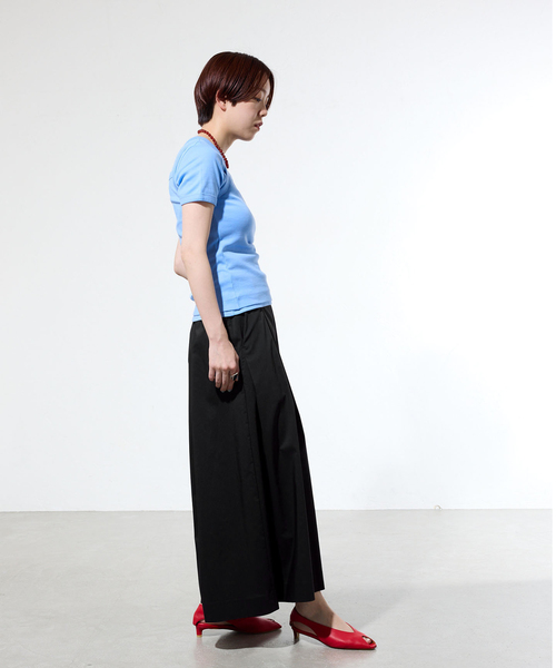 IENA(イエナ)の「《一部店舗限定》ウォッシャブルタックキュロットパンツ(その他パンツ・レディース・チャコールグレー/ブラック・36/38)」の18枚目の写真