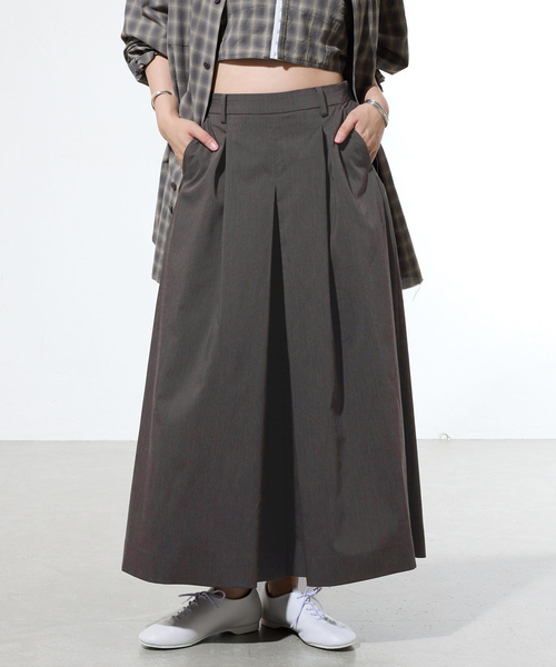 IENA(イエナ)の「《一部店舗限定》ウォッシャブルタックキュロットパンツ(その他パンツ・レディース・チャコールグレー/ブラック・36/38)」の19枚目の写真
