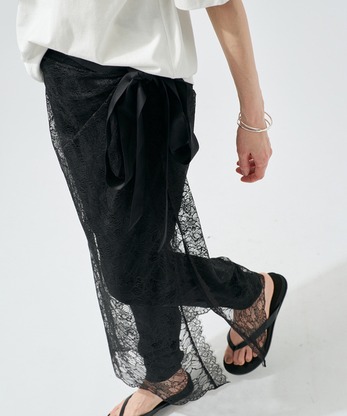 VERMEIL par iena(ヴェルメイユパーイエナ)の「Lace Overlay Scarf(バンダナ/スカーフ・レディース・ブルー系その他/ブラック・FREE)」の5枚目の写真