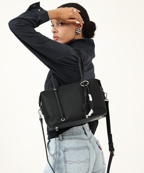 style code(スタイルコード)の「ZOZO限定【STYLE CODE/スタイルコード】パラコードハンドル2WAYボストンバッグ スタイリッシュ パラコードチャーム付(ボストンバッグ・レディース・ブラック系その他/ブラック・FREE)」の20枚目の写真