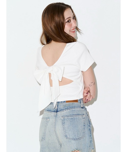 EVRIS（エヴリス）の「【パッド付】2WAYバックリボンスクエアネックハーフスリーブトップス　半袖　夏服（Tシャツ/カットソー・レディース・ブラック/ホワイト/ピンク/グリーン・FREE）」の8枚目の写真