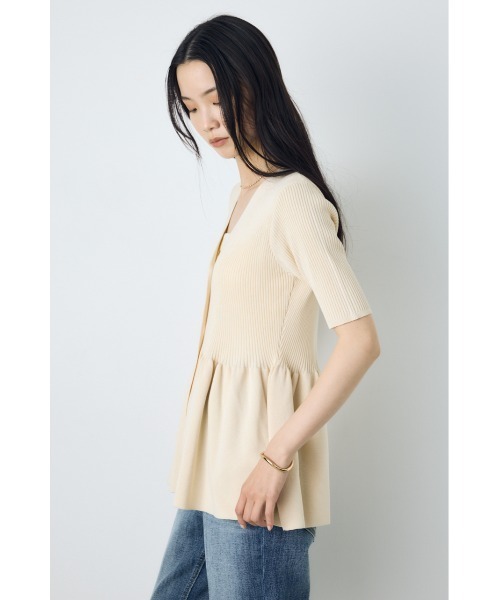 AZUL by moussy(アズールバイマウジー)の「【身長別着用画像あり】ペプラム5分袖ニットカーディガン 春服 夏服 秋服 体系カバー 着やせ(カーディガン/ボレロ・レディース・ライトグレー/アイボリー/ブラック・FREE)」の6枚目の写真