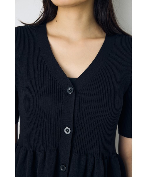 AZUL by moussy(アズールバイマウジー)の「【身長別着用画像あり】ペプラム5分袖ニットカーディガン 春服 夏服 秋服 体系カバー 着やせ(カーディガン/ボレロ・レディース・ライトグレー/アイボリー/ブラック・FREE)」の19枚目の写真