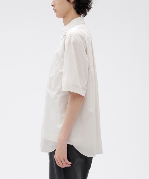 MARGARET HOWELL(マーガレットハウエル)の「TONAL STRIPE COTTON POPLIN(シャツ/ブラウス・メンズ・アイボリー・SMALL/MEDIUM/LARGE)」の3枚目の写真