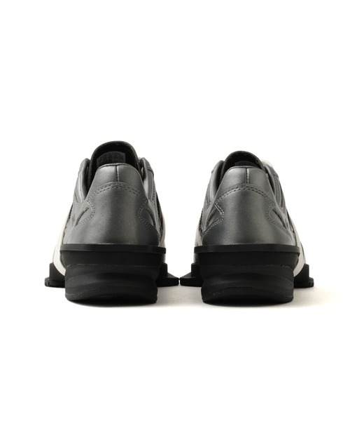 adidas(アディダス)の「adidas FORUM SQ W / アディダス フォーラム SQ W(スニーカー・レディース・シルバーグレー・25.0cm/24.5cm/24.0cm/23.5cm/23.0cm/22.5cm)」の3枚目の写真