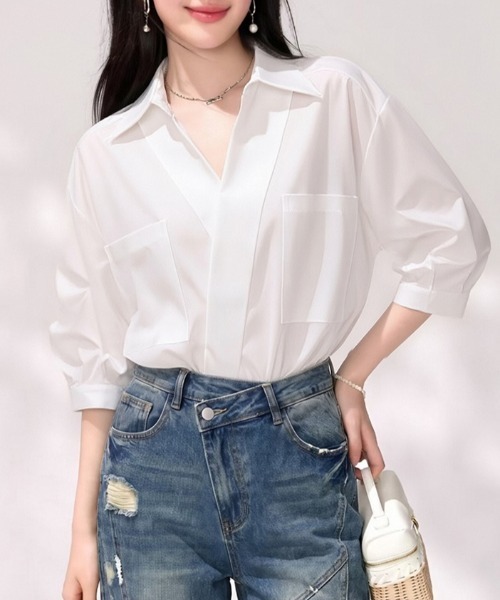 AMAJI（アマジ）の「ダブルポケット ワイドカラーシャツ（シャツ/ブラウス・レディース・ホワイト・MEDIUM/LARGE/X-LARGE/SMALL）」の4枚目の写真