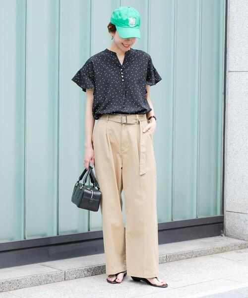 URBAN RESEARCH(アーバンリサーチ)の「フレンチスリーブスキッパーブラウス(シャツ/ブラウス・レディース・ブラック系その他/オフホワイト/ライトブルー・FREE)」の19枚目の写真