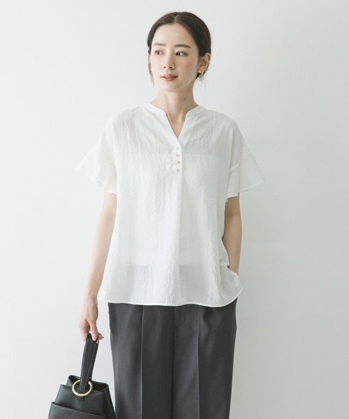 URBAN RESEARCH(アーバンリサーチ)の「フレンチスリーブスキッパーブラウス(シャツ/ブラウス・レディース・ブラック系その他/オフホワイト/ライトブルー・FREE)」の21枚目の写真