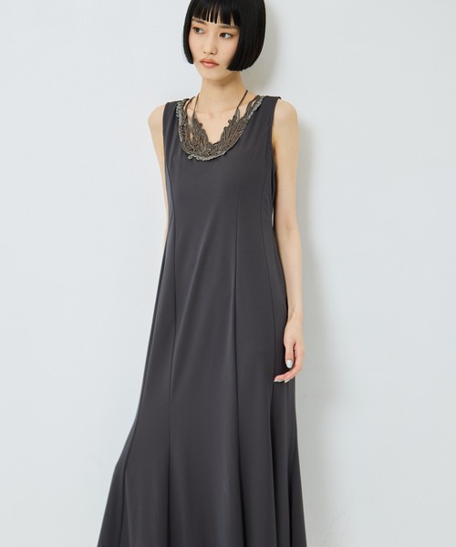MURRAL（ミューラル）の「【MURRAL/ミューラル】《STUDIOUS別注》embroiddered one piece/エンブロイダリーワンピース/接触冷感/紫外線防止（ワンピース・レディース・ブラック/グレー・1/2）」の5枚目の写真