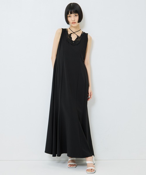 MURRAL（ミューラル）の「【MURRAL/ミューラル】《STUDIOUS別注》embroiddered one piece/エンブロイダリーワンピース/接触冷感/紫外線防止（ワンピース・レディース・ブラック/グレー・1/2）」の11枚目の写真