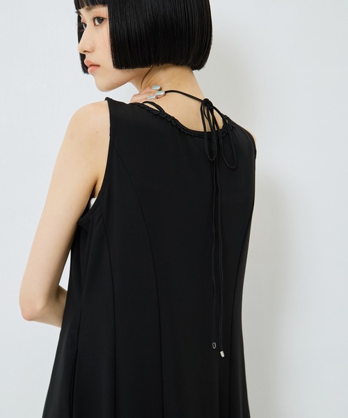MURRAL（ミューラル）の「【MURRAL/ミューラル】《STUDIOUS別注》embroiddered one piece/エンブロイダリーワンピース/接触冷感/紫外線防止（ワンピース・レディース・ブラック/グレー・1/2）」の8枚目の写真