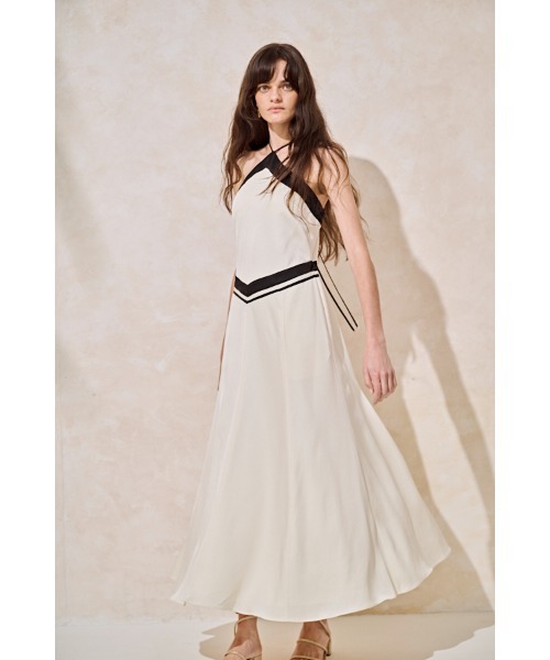 Estella.K(エステラケー)の「Riviera Grace Dress バイカラードレス(ワンピース・レディース・ブラック/オフホワイト・FREE)」の5枚目の写真