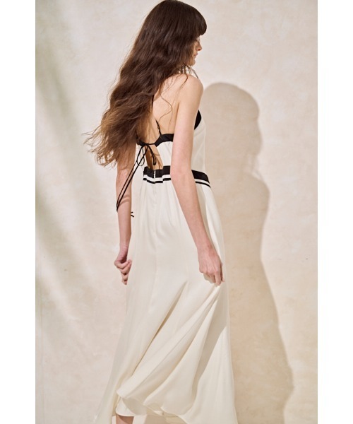 Estella.K(エステラケー)の「Riviera Grace Dress バイカラードレス(ワンピース・レディース・ブラック/オフホワイト・FREE)」の7枚目の写真
