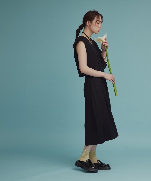 W:Huku(フーク)の「【W:Huku / ドライタッチツイル】スラックス バミューダ パンツ / Dry-Touch Twill Bermuda Shorts(スラックス・レディース・ブラック/ベージュ・M/L)」の13枚目の写真