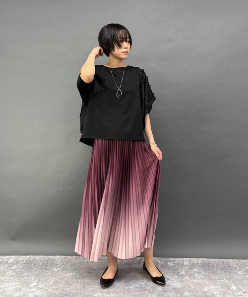 NICOLE white(ニコルホワイト)の「着心地抜群!大人グラデーションプリーツスカート(スカート・レディース・ボルドー/ブルー/グリーン/ブラック/パープル・FREE)」の19枚目の写真