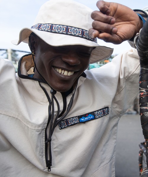 KAVU(カブー)の「【MADE IN USA】KAVU/カブー ORGANIC STRAP BUCKET/オーガニックストラップバケット(ハット・メンズ・カーキ/オフホワイト・SMALL/LARGE)」の4枚目の写真