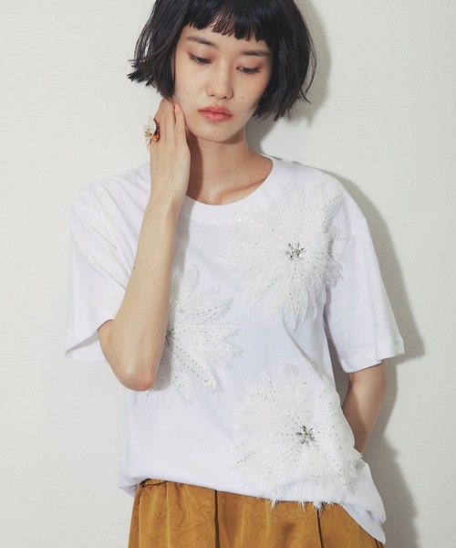 ANOTHER S(アナザーエス)の「花モチーフT(Tシャツ/カットソー・レディース・ブラック/ホワイト・FREE)」の13枚目の写真