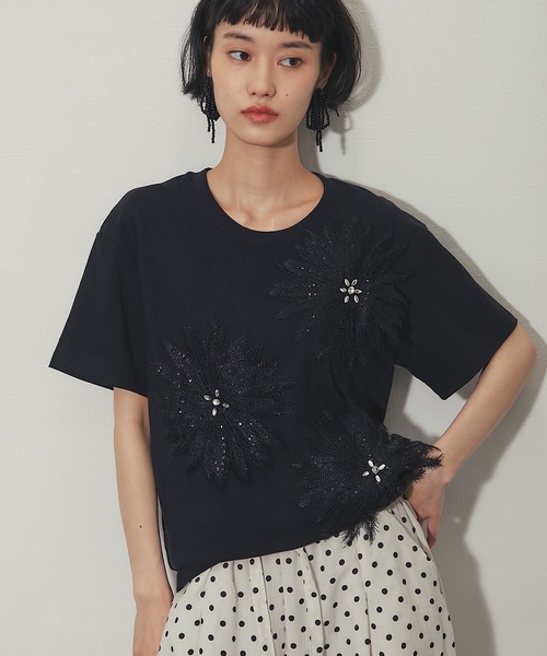 ANOTHER S(アナザーエス)の「花モチーフT(Tシャツ/カットソー・レディース・ブラック/ホワイト・FREE)」の18枚目の写真
