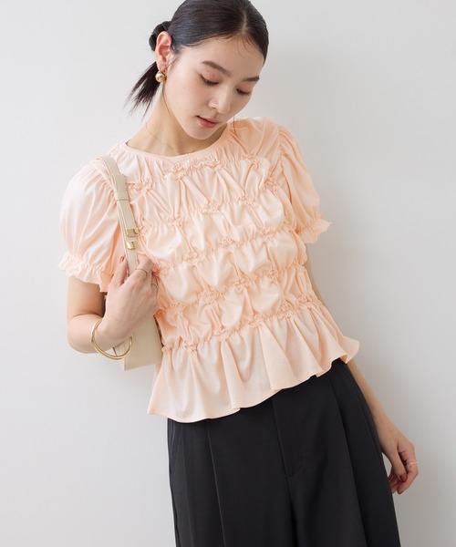 VIS(ビス)の「シャーリングデザインカットソー(Tシャツ/カットソー・レディース・ブラック/ピンク/キナリ・FREE)」の17枚目の写真