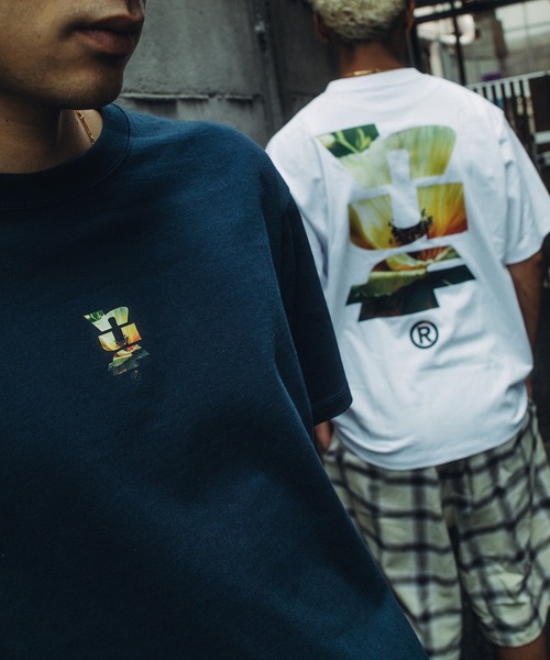 HUF(ハフ)の「【オンラインストア限定】KNOCKOUT FLOWER TEE(Tシャツ/カットソー・メンズ・ホワイト/ブラック/ネイビー・M/L/S/XL)」の6枚目の写真