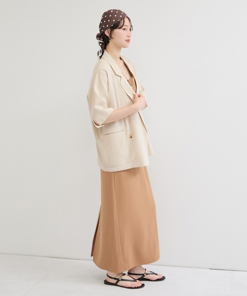 le cercle ADAM ET ROPE'(ルセルクルアダムエロペ)の「リネンライク半袖ジャケット(テーラードジャケット・レディース・ベージュ/ブラック/チャコールグレー・FREE)」の9枚目の写真