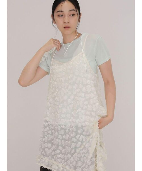 FIKA.(フィーカ)の「Jacquard hem camisole(キャミソール・レディース・オフホワイト/ブラウン・MEDIUM)」の5枚目の写真