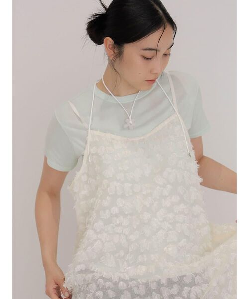 FIKA.(フィーカ)の「Jacquard hem camisole(キャミソール・レディース・オフホワイト/ブラウン・MEDIUM)」の9枚目の写真