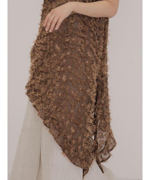 FIKA.(フィーカ)の「Jacquard hem camisole(キャミソール・レディース・オフホワイト/ブラウン・MEDIUM)」の21枚目の写真