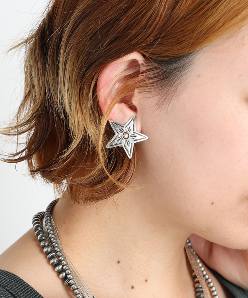 Harpo(アルポ)の「【Harpo/ハルポ】Star Concho Clip-on Earrings(イヤリング・レディース・シルバー・FREE)」の2枚目の写真