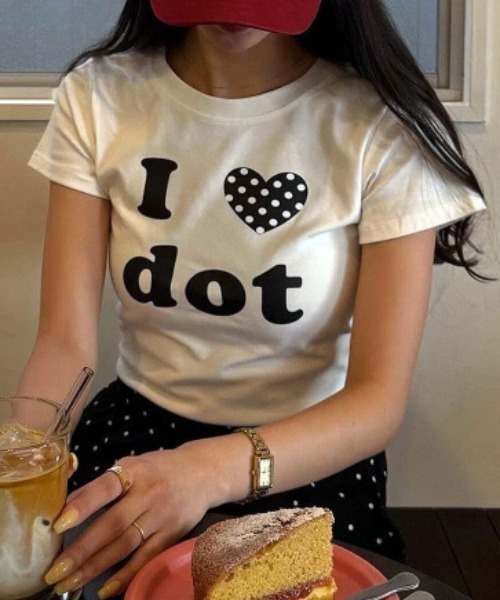Teem Store(チームストア)の「ロゴプリントTシャツ ドット柄ピチT(Tシャツ/カットソー・レディース・ホワイト系1/ホワイト系3/ホワイト系2・M/S)」の1枚目の写真