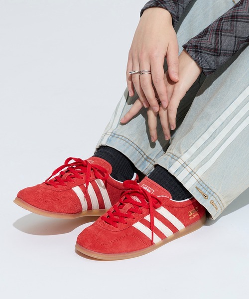 adidas(アディダス)の「ガゼルLo Pro シューズ / アディダスオリジナルス adidas Originals(スニーカー・レディース・レッド・22.0cm/22.5cm/23.0cm/23.5cm/24.0cm/24.5cm/25.0cm/25.5cm/26.0cm/26.5cm/27.0cm/27.5cm/28.0cm)」の2枚目の写真