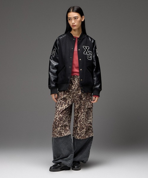 X-girl(エックスガール)の「FACE PATCH STADIUM JACKET(スタジャン・レディース・ブラック/バーガンディー・M/S)」の5枚目の写真
