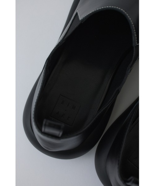 RIM.ARK(リムアーク)の「Leather slip-on(レザー スリップオン)(スリッポン・レディース・ブラック/ブラウン・37/36/38)」の8枚目の写真