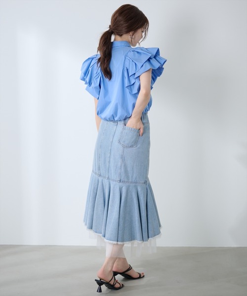 AND COUTURE(アンドクチュール)の「チュールレイヤードデニムスカート(デニムスカート・レディース・ブラック/ブルー・SMALL/MEDIUM)」の4枚目の写真