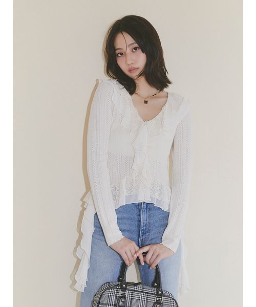 LILY BROWN(リリーブラウン)の「ボリュームフリルニットトップス(ニット/セーター・レディース・アイボリー/ピンク/ライトブルー/ネイビー・F)」の2枚目の写真