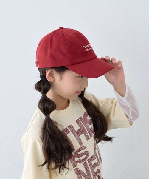 CIAOPANIC TYPY(チャオパニックティピー)の「【KIDS】起毛ツイルロゴCAP(キャップ・キッズ・チャコールグレー/レッド/ブラック・ONE SIZE)」の4枚目の写真