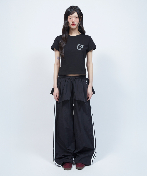 LMR（エルエムアール）の「ヴィンテージフローラルロゴスリム半袖TシャツBLACK（Tシャツ/カットソー・レディース・ブラック・SMALL）」の9枚目の写真