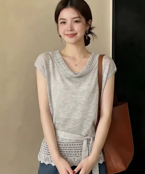 Girly Doll（ガーリードール）の「レース編みフレンチスリーブベルト付きニット（タンクトップ・レディース・ベージュ/グレー/ブラック/モカ・FREE）」の3枚目の写真