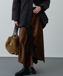 アシンメトリーレースバイアススカート