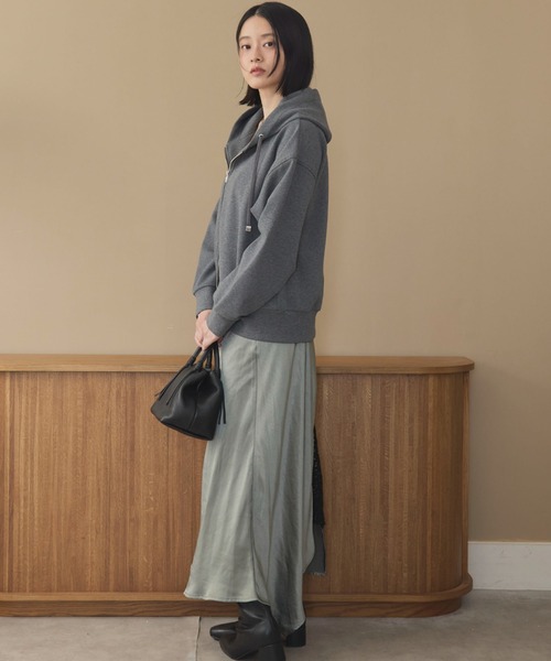 Doux archives（ドゥアルシーヴ）の「アシンメトリーレースバイアススカート（スカート・レディース・ブラウン/グレイッシュベージュ/カーキ・FREE）」の6枚目の写真