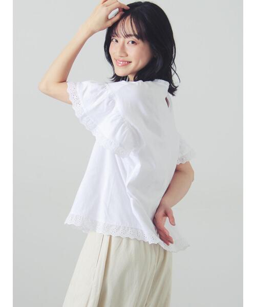 Samansa Mos2(サマンサ モスモス)の「カットワーク刺繍レースカットソー(Tシャツ/カットソー・レディース・キナリ/オフホワイト/ブラック・F)」の6枚目の写真