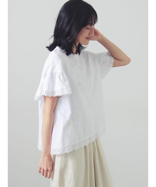 Samansa Mos2(サマンサ モスモス)の「カットワーク刺繍レースカットソー(Tシャツ/カットソー・レディース・キナリ/オフホワイト/ブラック・F)」の8枚目の写真