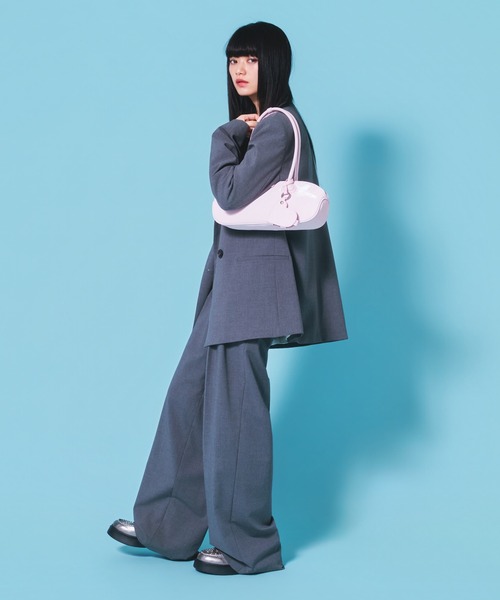 Casselini(キャセリーニ)の「Casselini(キャセリーニ)ラウンドチャームバッグ(ハンドバッグ・レディース・ブラック/シルバー/ピンク・FREE)」の8枚目の写真