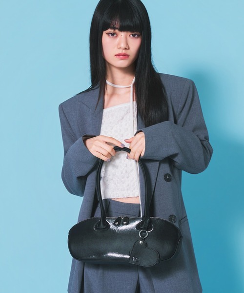 Casselini(キャセリーニ)の「Casselini(キャセリーニ)ラウンドチャームバッグ(ハンドバッグ・レディース・ブラック/シルバー/ピンク・FREE)」の21枚目の写真