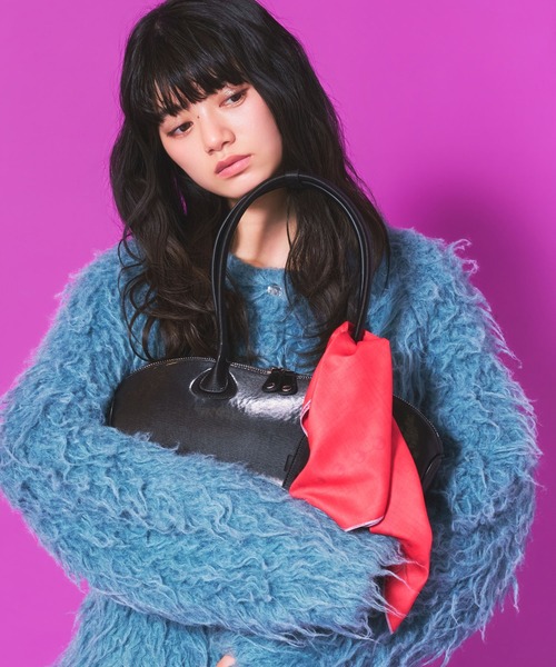 Casselini(キャセリーニ)の「Casselini(キャセリーニ)ラウンドチャームバッグ(ハンドバッグ・レディース・ブラック/シルバー/ピンク・FREE)」の16枚目の写真