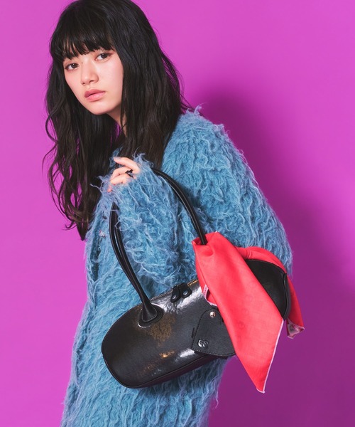 Casselini(キャセリーニ)の「Casselini(キャセリーニ)ラウンドチャームバッグ(ハンドバッグ・レディース・ブラック/シルバー/ピンク・FREE)」の18枚目の写真